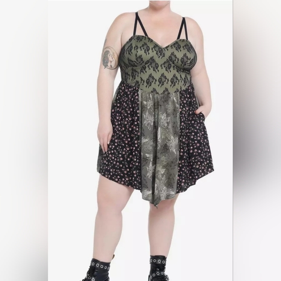 Hot Topic Skeleton Fairy Flower Patchwork Cami Dress Plus Size 2x - Picture 1 of 14